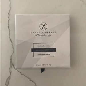 Savvy Minerals Eyeshadow pallete
